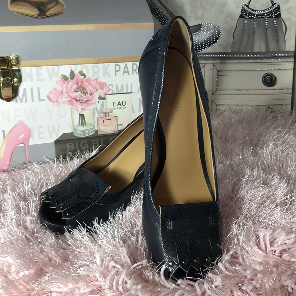 Nine West Navy Heels Man Inspired Pumps